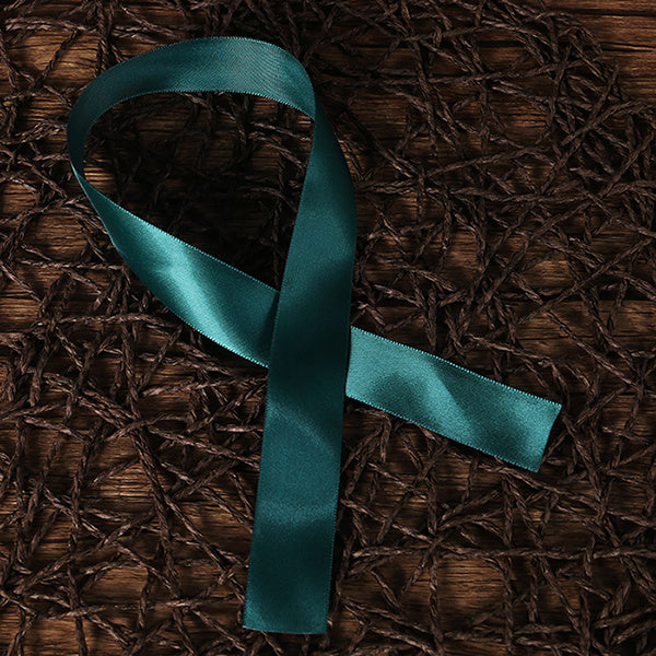 Holiday universal gift bag right